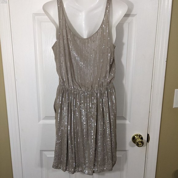 Renzo + Kai 100% Silk Gray Iridescent Sequined Wrap Skirt Mini Dress - size S - Picture 7 of 14